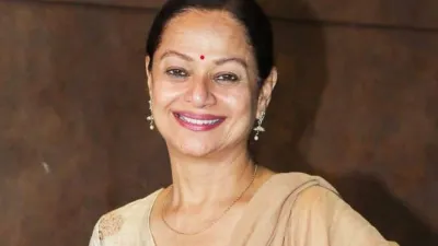  Zarina Wahab- India TV Hindi