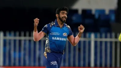 Mumbai Indians vs Royal Challengers Bangalore Jasprit Bumrah 100 IPL Wicket- India TV Hindi