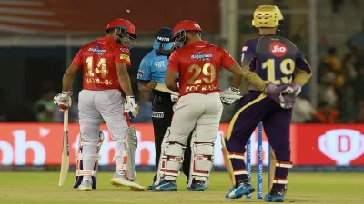 <p>KXIP vs KKR : कोलकाता का टॉस...- India TV Hindi