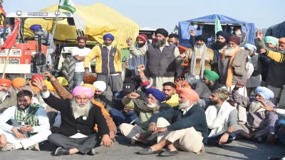 आंदोलन की जगह को लेकर किसानों का मंथन जारी,बुराड़़ी में मिली है प्रदर्शन की इजाजत- India TV Hindi