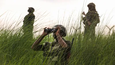 Pakistani national dabbed by BSF near BOP in Punjab । पंजाब में BSF ने दबोचा पाकिस्तानी नागरिक- India TV Hindi