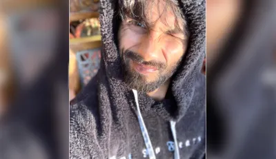 shahid kapoor soaks up the sun instagram latest post- India TV Hindi