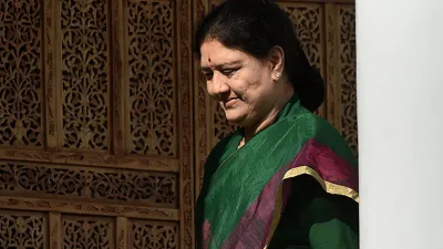 VK Sasikala, VK Sasikala 10 crore fine, VK Sasikala Jayalalithaa, Sasikala Jayalalithaa- India TV Hindi