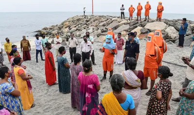 चक्रवात ब्युरवी के कारण प्रशासन अलर्ट, तमिलनाडु में तूतीकोरिन हवाई अड्डे बंद किया गया- India TV Hindi