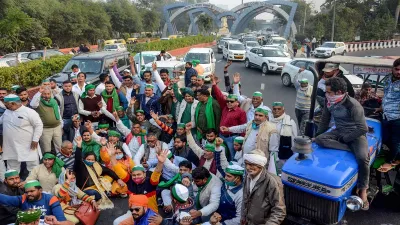 किसान आंदोलन: दिल्ली बॉर्डर की कौन सी सड़कें बंद और कौन हैं खुली, ये रही पूरी डिटेल- India TV Hindi