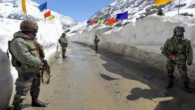 China, India in talks to hold 9th round of Commander-level meet on Ladakh standoff: Def Ministry- India TV Hindi