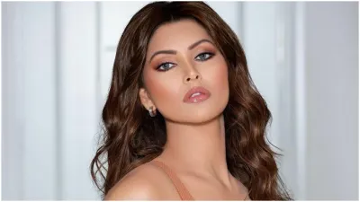 URVASHI RAUTELA- India TV Hindi