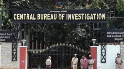 Bribe-for-relief: CBI arrests its DSP, inspector in bribery scam within agency- India TV Hindi