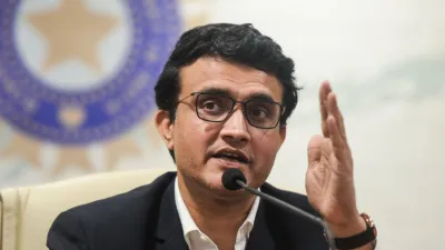 Sourav Ganguly was under pressure to enter politics says CPI (M) leader सौरव गांगुली पर राजनीति में - India TV Hindi