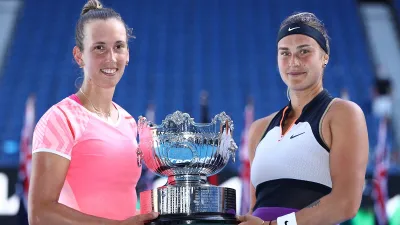 Mertens and Sabalenka- India TV Hindi