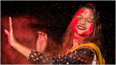 holi color removal tips - India TV Hindi