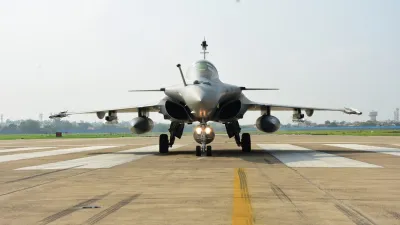 China pakistan worried as three rafale jets will arrive gujarat india today from france check detail- India TV Hindi