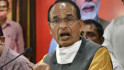 Congress following Jinnah footsteps says Shivraj in Assam जिन्ना के पदचिह्नों पर चल रही है कांग्रेस,- India TV Hindi