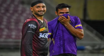 Dinesh Karthik, Harbhajan, KKR, Sports, cricket, IPl 2021 - India TV Hindi