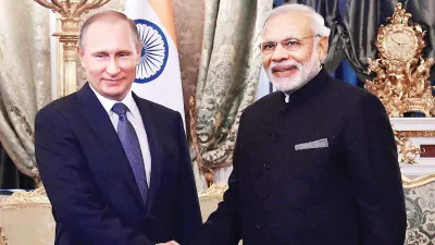 PM Modi speaks to Russian President Vladimir Putin, thanks him for support in India's fight against - India TV Hindi