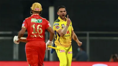 Deepak Chahar breaks bowling record blessings of Mohammed Shami this touching picture went viral- India TV Hindi