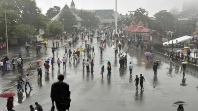 हिमाचल प्रदेश में आने वाले दिनों में भारी बारिश का पूर्वानुमान, भूस्खलन की चेतावनी जारी- India TV Hindi