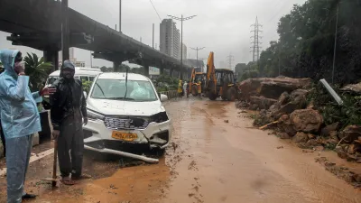 महाराष्ट्र में भूस्खलन की घटनाओं के बाद 90 शव बरामद, 33 लोग अब भी लापता: NDRF- India TV Hindi