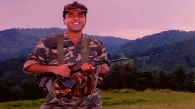 Kargil Vijay Diwas Shershaah movie is tribute to Captain Vikram Batra says his mother father Kargil - India TV Hindi