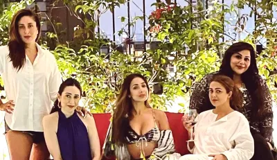 kareena kapoor khan shares new instagram post with forever girls gang malaika arora karisma amrita - India TV Hindi