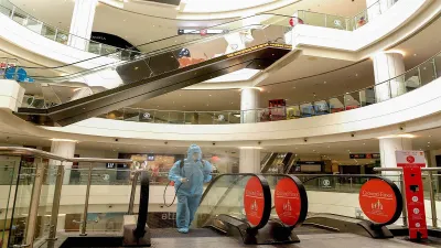 Maharashtra malls to reopen for fully vaccinated; timings of shops, restaurants extended- India TV Hindi