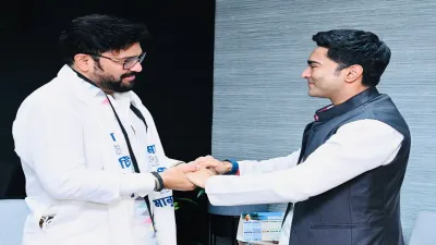 BJP leader Babul Supriyo joins TMC in presence of Abhishek banerjee बंगाल में बीजेपी के साथ फिर हुआ - India TV Hindi