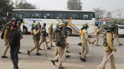 सिंघू बॉर्डर: निहंग ने चिकन के चक्कर में तोड़ दी मजदूर की टांग, आरोपी गिरफ्तार- India TV Hindi