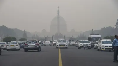 Delhi Air Pollution: दिल्ली में स्कूल अगले आदेश तक प्रत्यक्ष कक्षाओं के लिए बंद रहेंगे- India TV Hindi