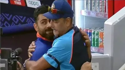 <p>Virat Kohli-Ravi Shastri Bromance After India Beat...- India TV Hindi