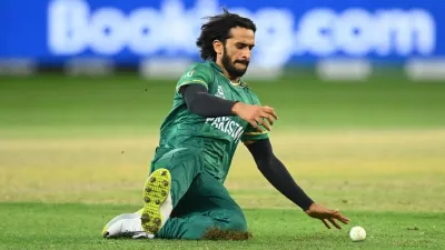 <p>Pakistan cricket fraternity supports hasan ali for...- India TV Hindi