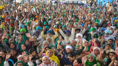 संयुक्त किसान मोर्चा की आज होनेवाली मीटिंग रद्द, अब 4 दिसंबर को होगी अहम बैठक - India TV Hindi