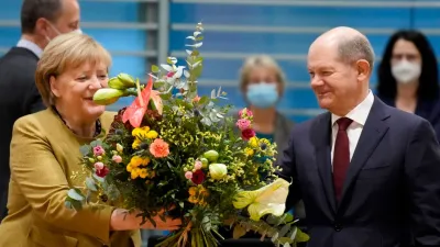 Olaf Scholz, Olaf Scholz Merkel, Olaf Scholz Angela Merkel, Olaf Scholz Germany- India TV Hindi