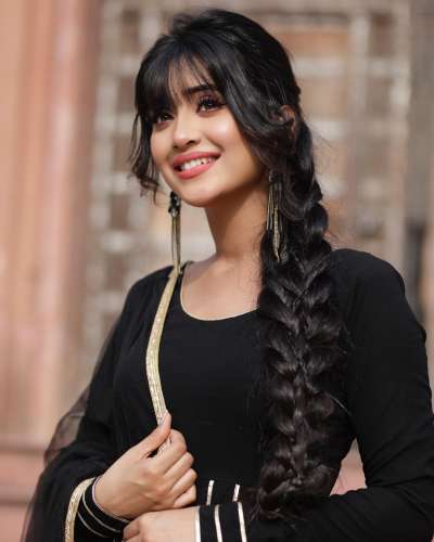 Yeh Rishta Kya Kehlata Hai Must Read Naira SHOCKED to know Kairavs truth