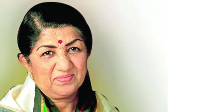 Lata Mangeshkar hospitalised after tests positive covid- India TV Hindi