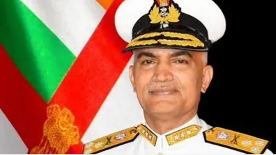 Indian Navy Chief Admiral R Hari Kumar- India TV Hindi