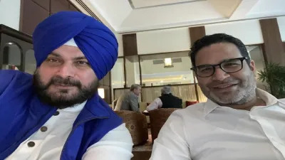 Navjot Singh Sidhu meets Prashant Kishor - India TV Hindi