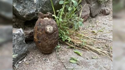 Rusted grenade recovered from Delhi's Mohammadpur area.- India TV Hindi