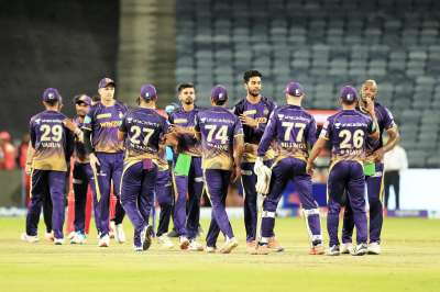 3- Kolkata Knight Riders: KKR's team, which has won the IPL title twice, is the third most winning team.  This team has played a total of 223 matches, out of which it has won 113 and lost 106.