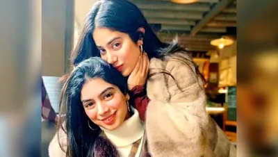 Janhvi Kapoor and Khushi Kapoor- India TV Hindi