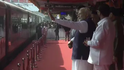 पीएम मोदी ने नागपुर को दी 75 हजार करोड़ की सौगातें- India TV Hindi