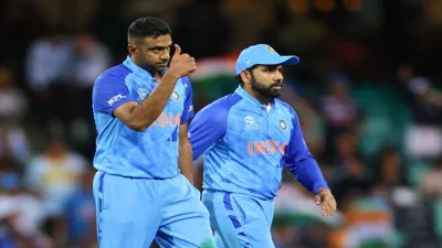 Ravichandran Ashwin and Rohit Sharma- India TV Hindi