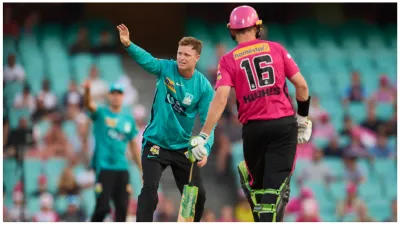 BBL 12 Sydney Sixers vs Brisbane Heat- India TV Hindi