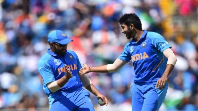 Jasprit Bumrah and Rohit Sharma- India TV Hindi