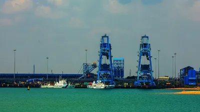 Adani Ports- India TV Paisa