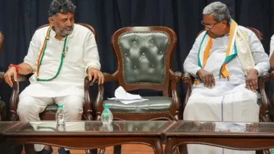 DK Shivakumar and Siddaramaiah- India TV Hindi