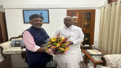 dk shivakumar met kharge- India TV Hindi