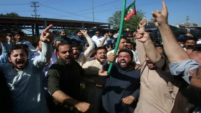 protest in pakistan- India TV Hindi