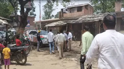 smriti irani car- India TV Hindi