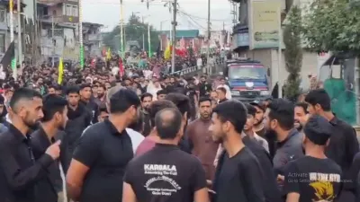 Muharram, Muharram Procession, Muharram Procession in Srinagar- India TV Hindi