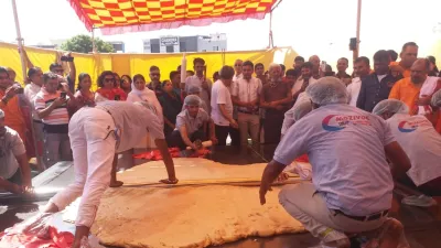 world largest roti- India TV Hindi